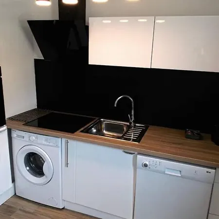 Appartement Appartement Moderne Proche Centre Antibes